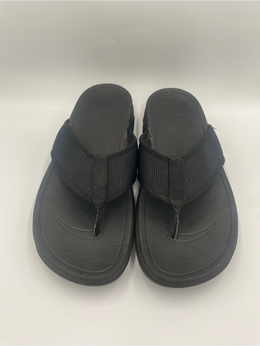 FitFlop Women's Trakk II Black Comfort Thong Sandals Size 10 AB3-001